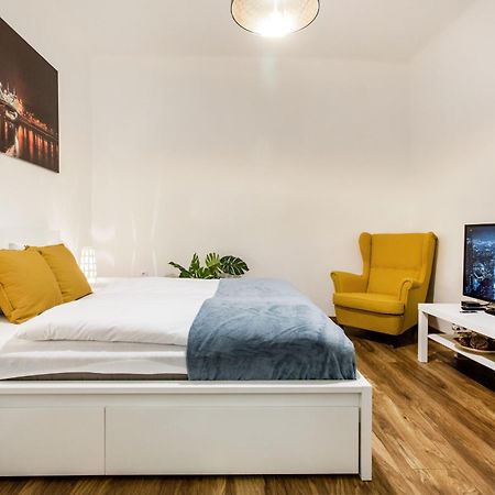 Quiet And Cozy Apartment Near The Danube Budapeşte Dış mekan fotoğraf